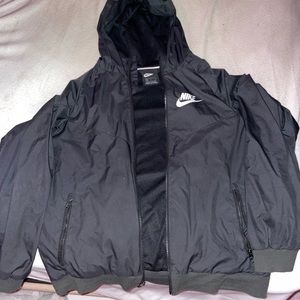 Nike Black windbreaker Boys Large